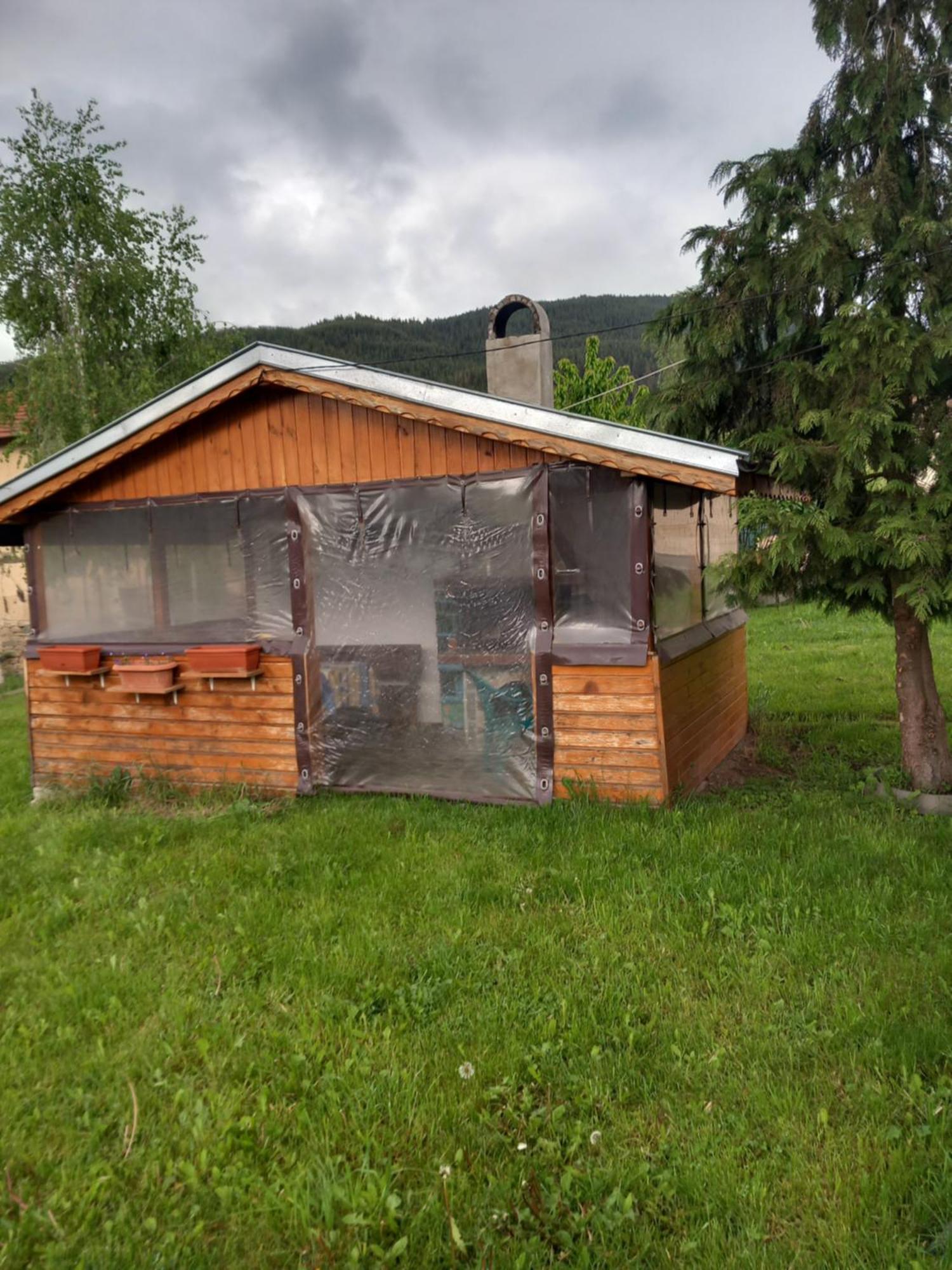 Къща За Гости Дани Govedartsi Esterno foto